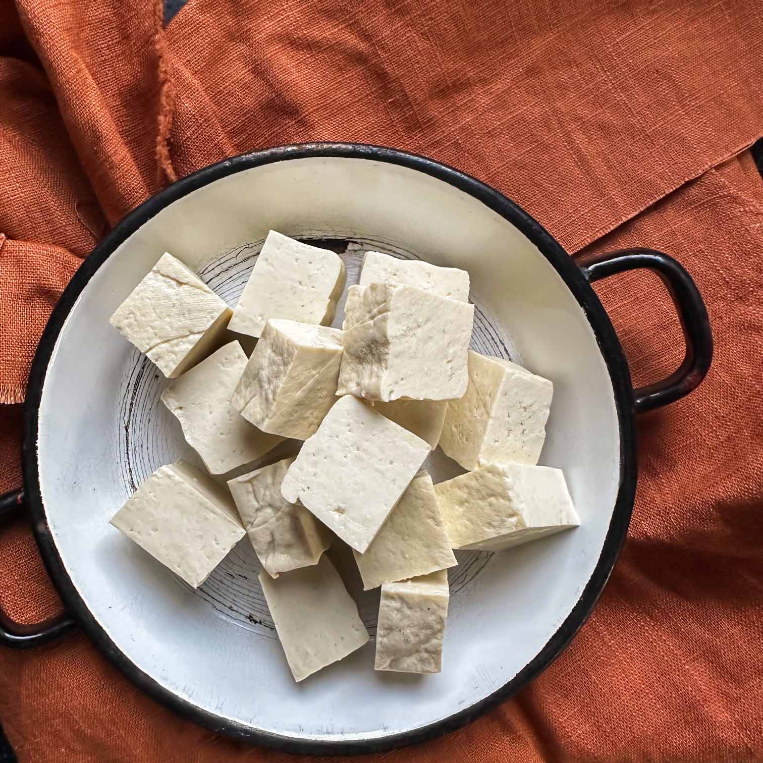 Tofu rzemieślnicze – nowość u Biosprawiedliwych